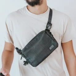 Baby Got Black Woof Pack (Bag Only) -Furfinity Cheap Shop baby got black woof pack dog model 2