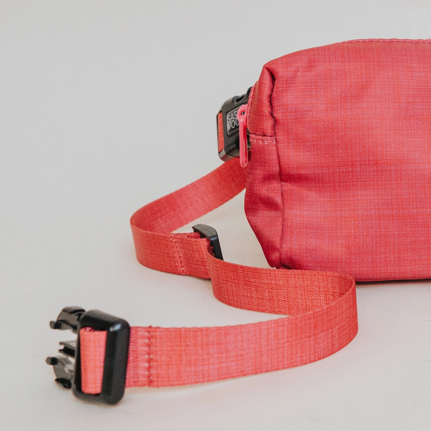 Merlot Woof Pack (Bag Only) 7 Merlot Woof Pack (Bag Only) - Image 5